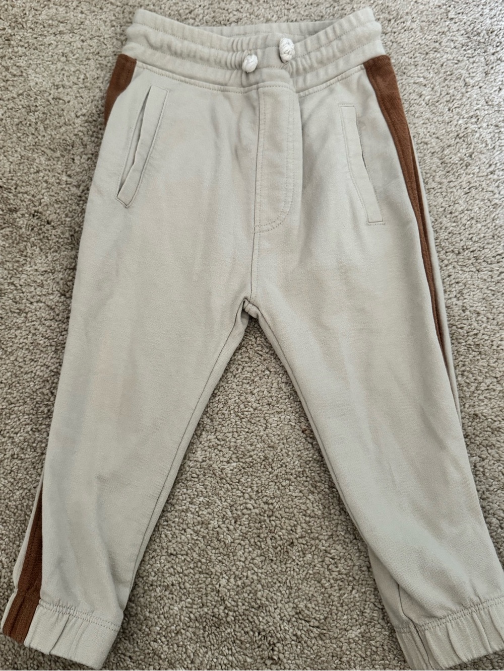 Rylee + Cru Cream Sweatpants with Brown Side Stripes 2-3T